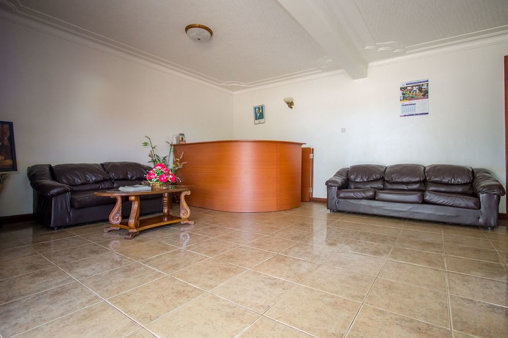 Alfa Hotel Munyonyo Кампала Экстерьер фото
