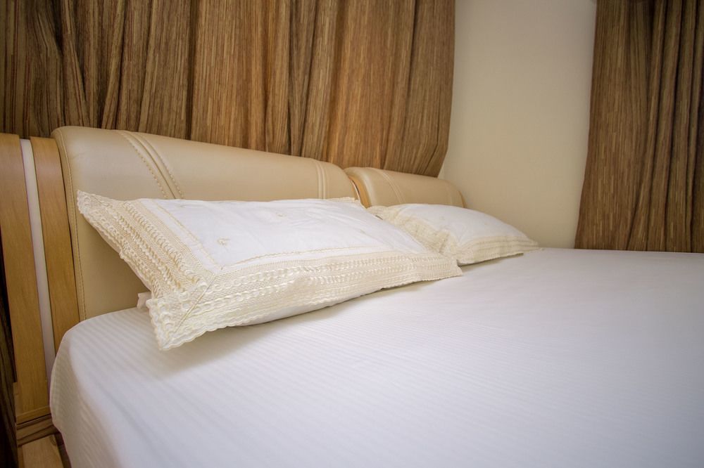 Alfa Hotel Munyonyo Кампала Экстерьер фото